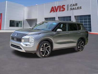 Used 2024 Mitsubishi Outlander SE