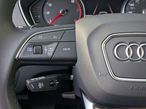 Used 2023 Audi Q5 2.0T Premium w/ Convenience Package AWD/4WD image 10