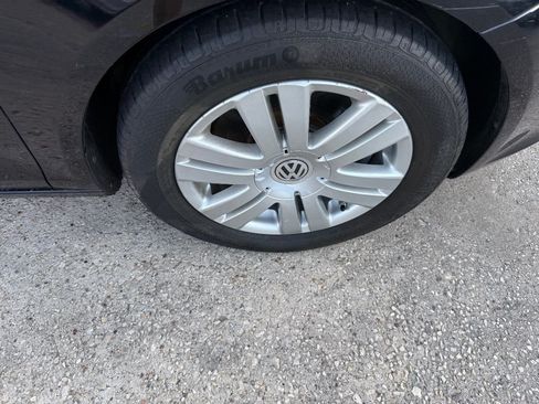 Used 2008 Volkswagen Eos Komfort FWD image 12