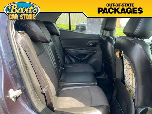 Used 2019 Chevrolet Trax LT w/ LT Convenience Package FWD image 10