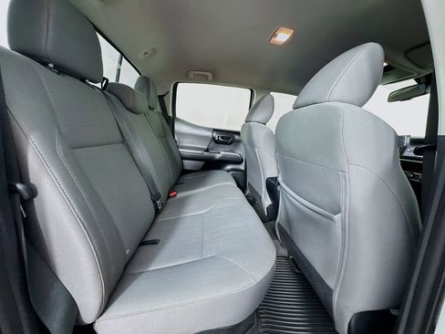 Used 2018 Toyota Tacoma SR5 image 26