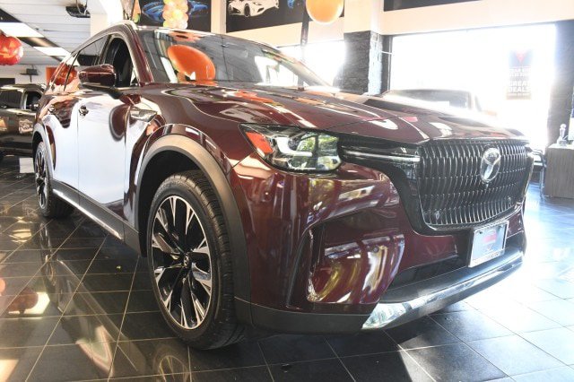 Used 2024 MAZDA CX-90 Plug-In Hybrid w/ Premium Plus AWD/4WD image 3