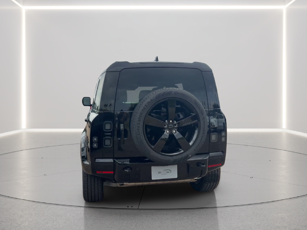 New 2026 Land Rover Defender 110 X-Dynamic SE AWD/4WD image 6