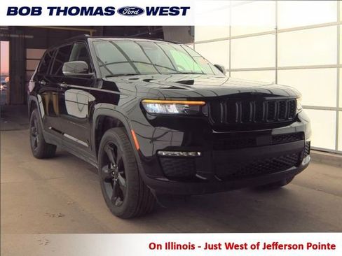 Used 2024 Jeep Grand Cherokee L Limited w/ Black Appearance Package image 1