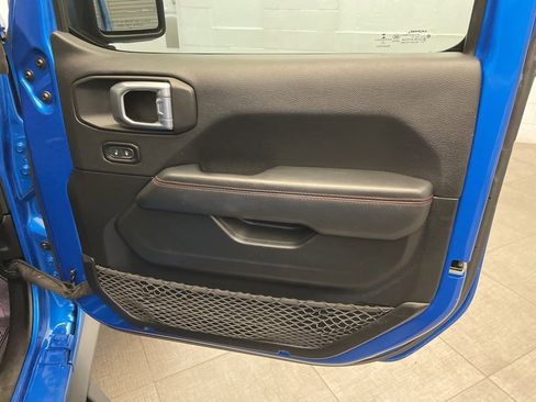 Certified 2021 Jeep Wrangler Unlimited Rubicon image 35