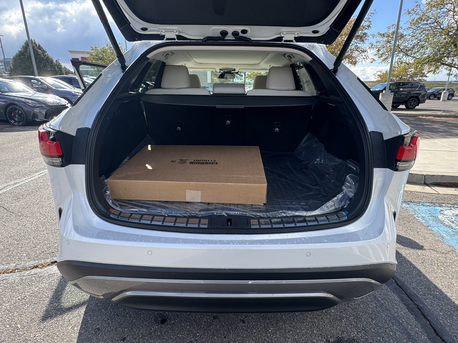 New 2026 Lexus RX 350 w/ Convenience Package AWD/4WD image 18