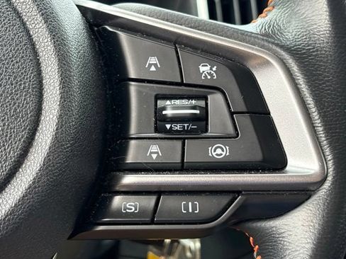 Used 2022 Subaru Crosstrek 2.0i Premium AWD/4WD image 15