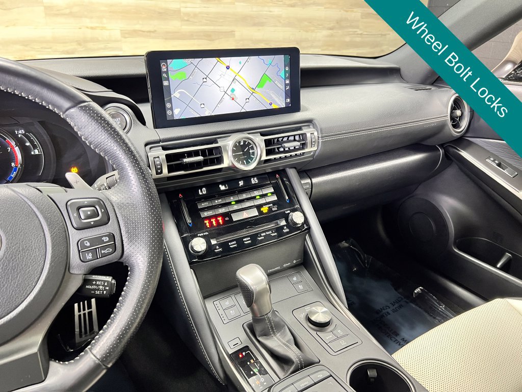 Used 2022 Lexus IS 350 F Sport w/ Navigation Package RWD image 15