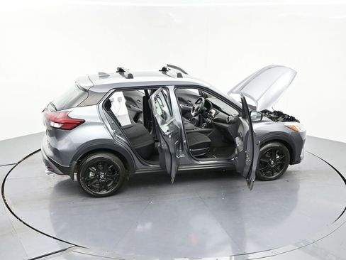 Used 2024 Nissan Kicks SV w/ Interior Electronics Package FWD image 25