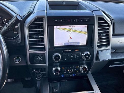 Used 2021 Ford F450 Platinum w/ FX4 Off-Road Package AWD/4WD image 6