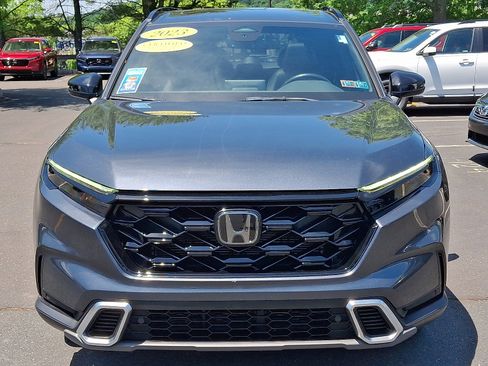 Used 2023 Honda CR-V Sport Touring image 2