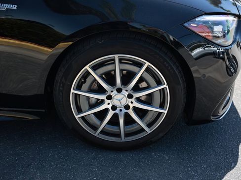 Used 2025 Mercedes-Benz C 43 AMG 4MATIC Sedan image 9