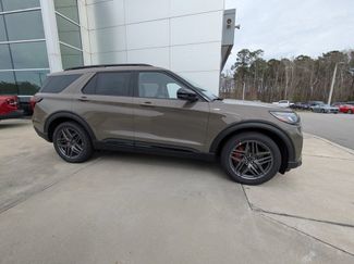 New 2026 Ford Explorer ST-Line w/ ST-Line Street Pack RWD video 3