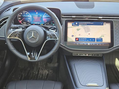 Certified 2025 Mercedes-Benz E 350 Sedan image 21