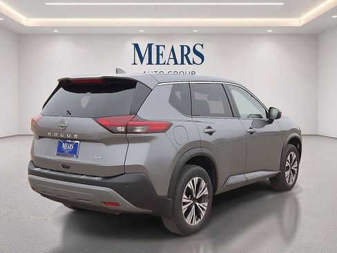 Used 2023 Nissan Rogue SV FWD image 5