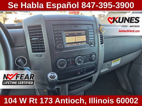 Used 2017 Mercedes-Benz Sprinter 2500 image 32