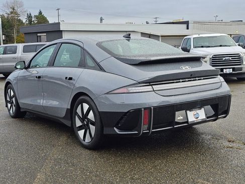 Used 2024 Hyundai Ioniq 6 SE image 5