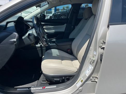 Used 2025 MAZDA MAZDA3 s FWD image 9