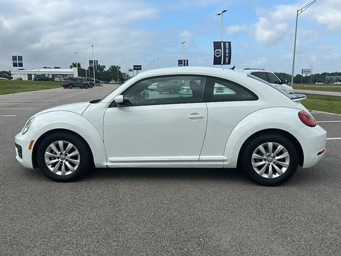 Used 2019 Volkswagen Beetle 2.0T Final Edition SEL image 5