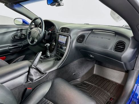 Used 2003 Chevrolet Corvette Z06 RWD image 26