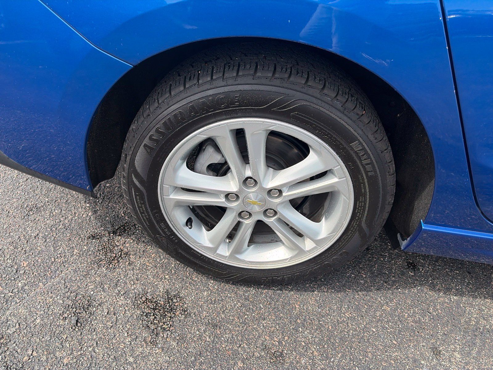 Used 2018 Chevrolet Cruze LT w/ Convenience Package FWD image 10