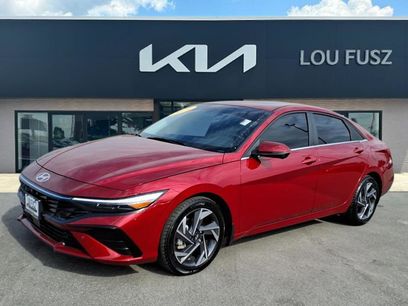 Used 2024 Hyundai Elantra Limited