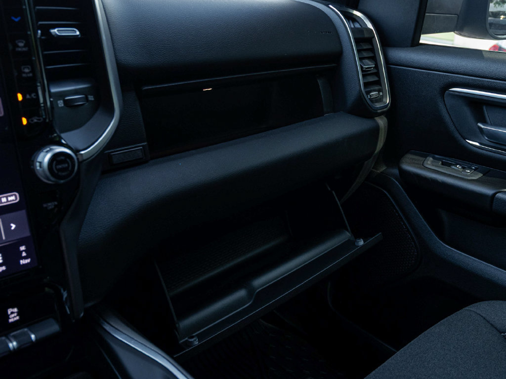 Used 2026 RAM 1500 Lone Star AWD/4WD image 19