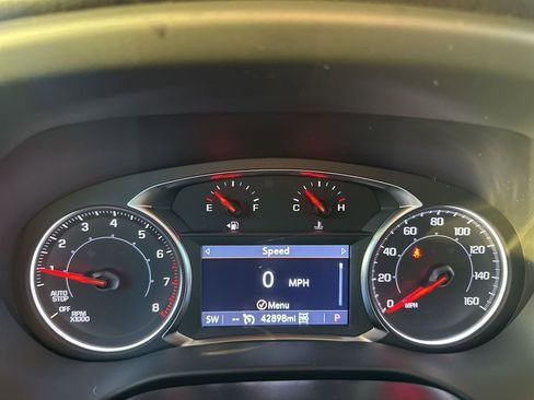 Certified 2023 GMC Acadia SLT w/ Preferred Package image 22