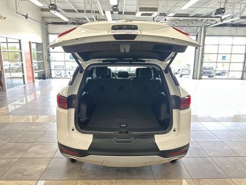 Used 2024 Chevrolet Blazer LT w/ Convenience Package FWD image 26