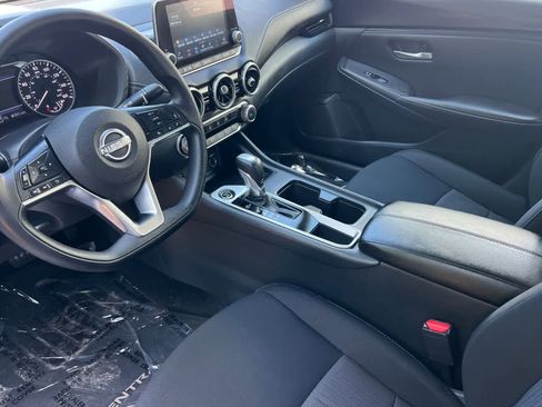 Used 2024 Nissan Sentra SV FWD image 12