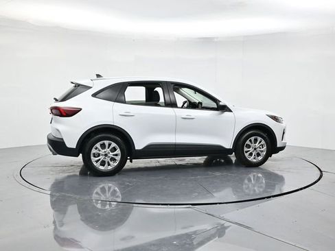 New 2026 Ford Escape Active image 3