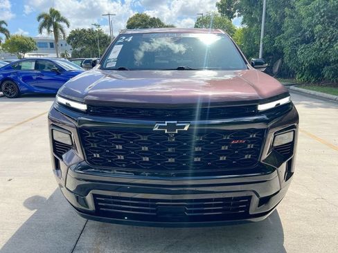 Used 2024 Chevrolet Traverse RS w/ LPO, Floor Liner Package FWD image 2