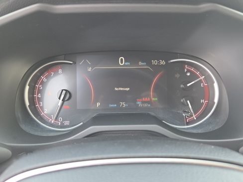 Used 2021 Toyota RAV4 Limited AWD/4WD image 30