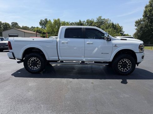 Used 2025 RAM 2500 Limited AWD/4WD image 5