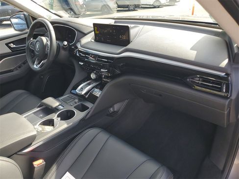 Certified 2023 Acura MDX FWD image 4