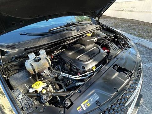 Certified 2023 Chrysler Pacifica Touring-L FWD image 29