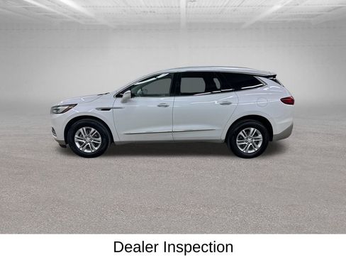 Used 2021 Buick Enclave Essence w/ Sound and Sites Package image 9