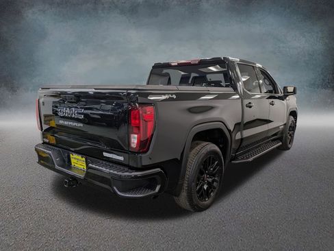Used 2023 GMC Sierra 1500 Elevation w/ LPO, Elevation Black Package AWD/4WD image 4