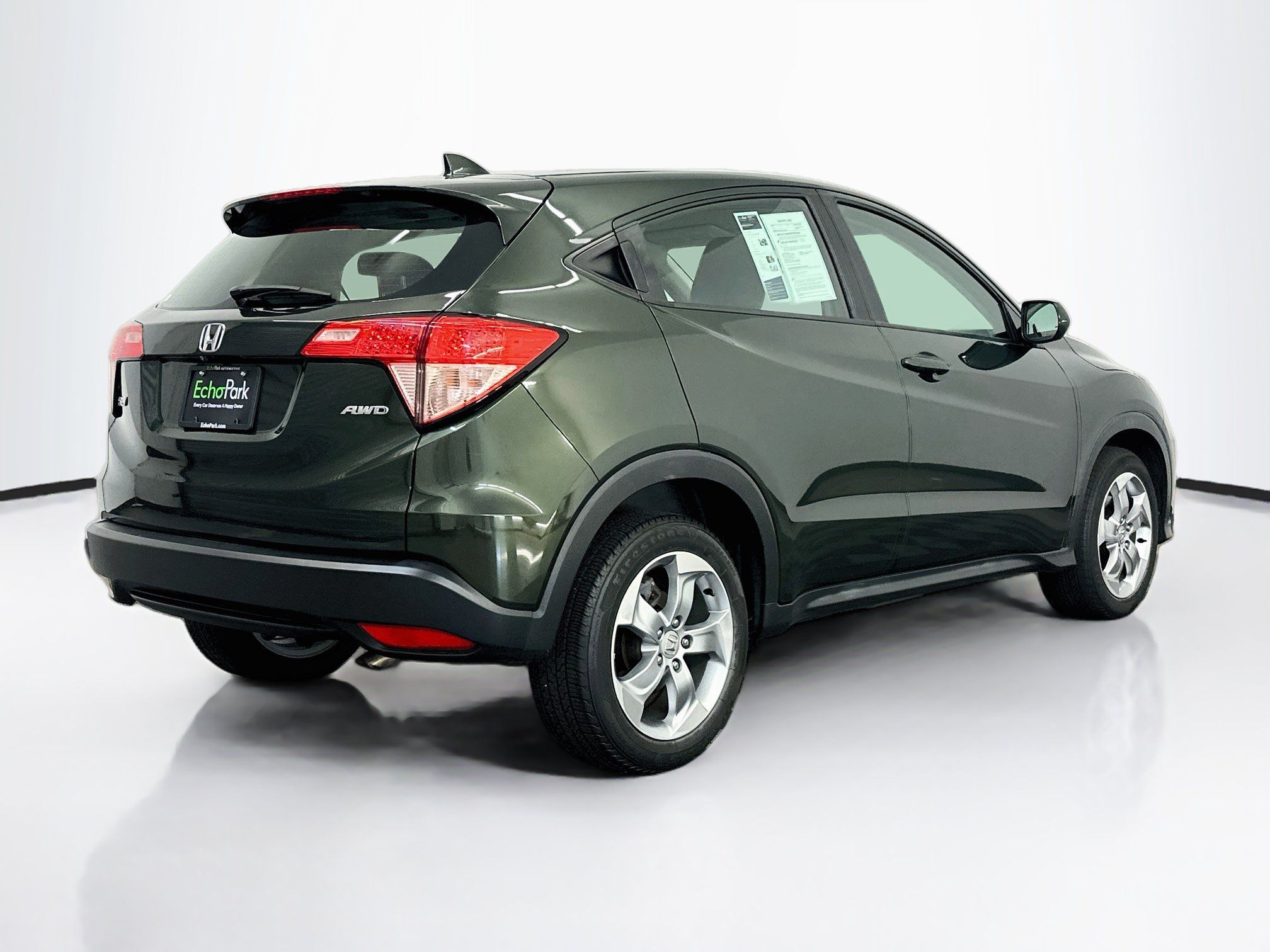 Used 2018 Honda HR-V LX image 9