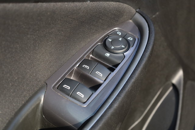 Used 2023 Chevrolet Malibu LT FWD image 18