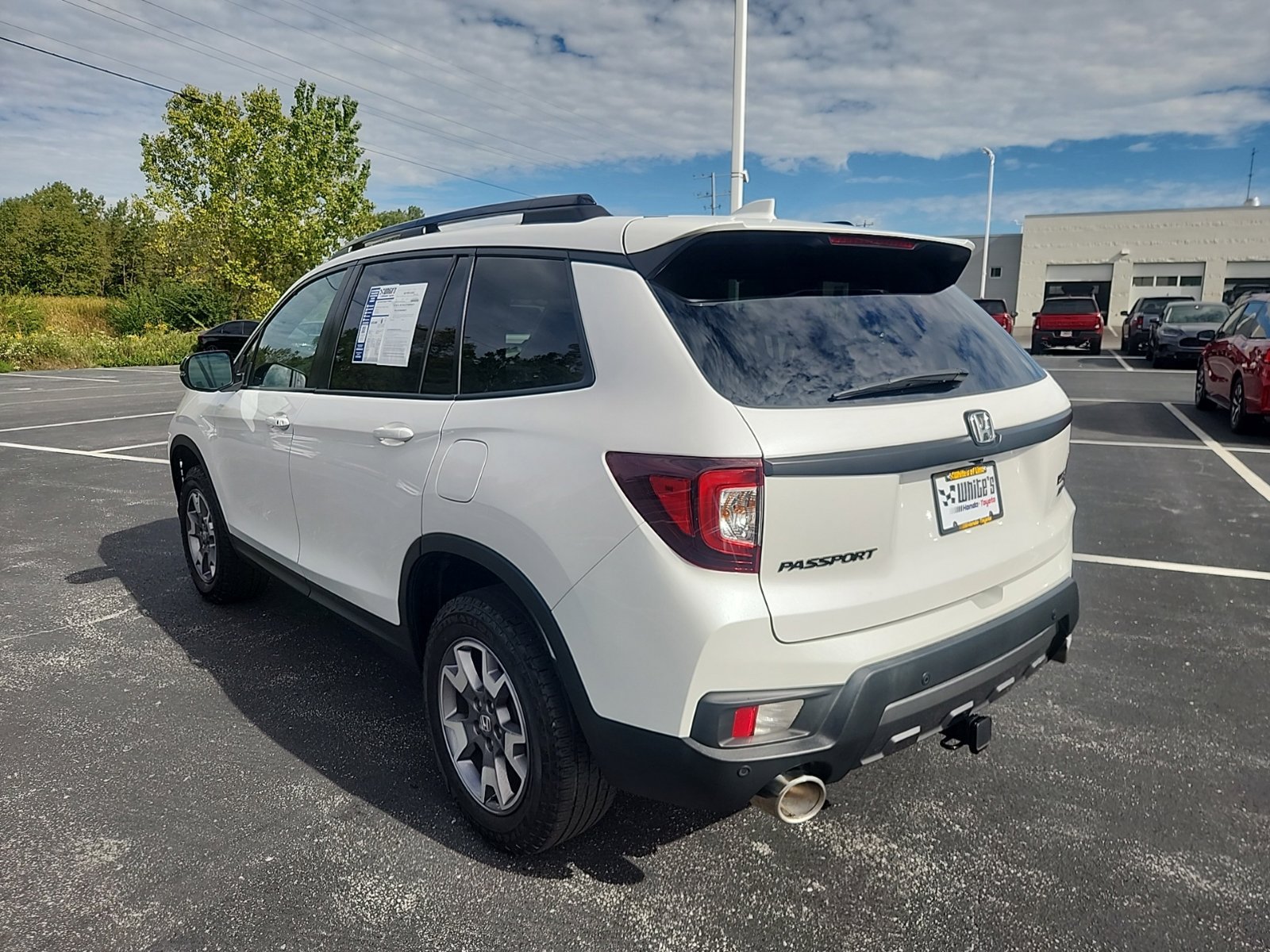 Used 2023 Honda Passport TrailSport image 4