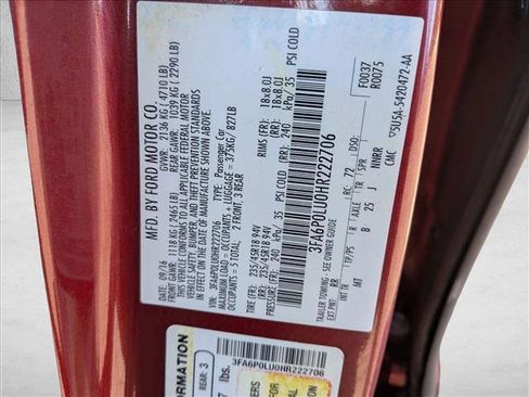 Used 2017 Ford Fusion SE w/ Equipment Group 601A image 24