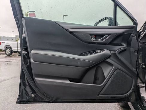 Used 2025 Subaru Legacy Premium AWD/4WD image 11