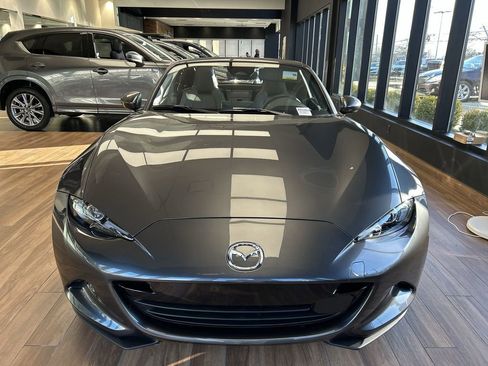 New 2025 MAZDA MX-5 Miata RF Grand Touring image 3