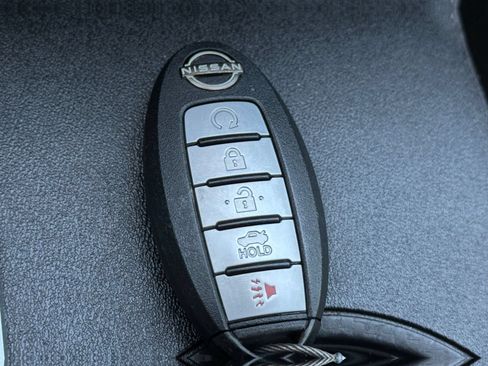 Used 2025 Nissan Altima 2.5 SV FWD image 24