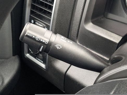 Used 2024 RAM 1500 Classic SLT image 25