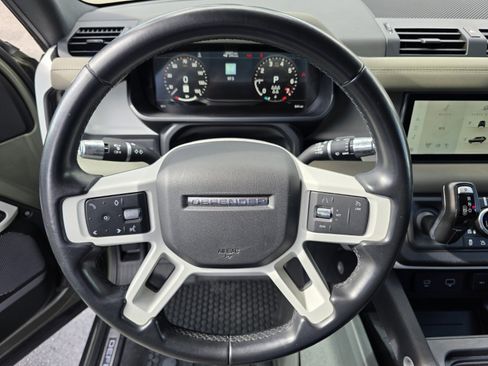 Certified 2022 Land Rover Defender 110 X-Dynamic SE AWD/4WD image 18
