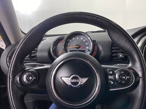 Used 2017 MINI Cooper Clubman image 12