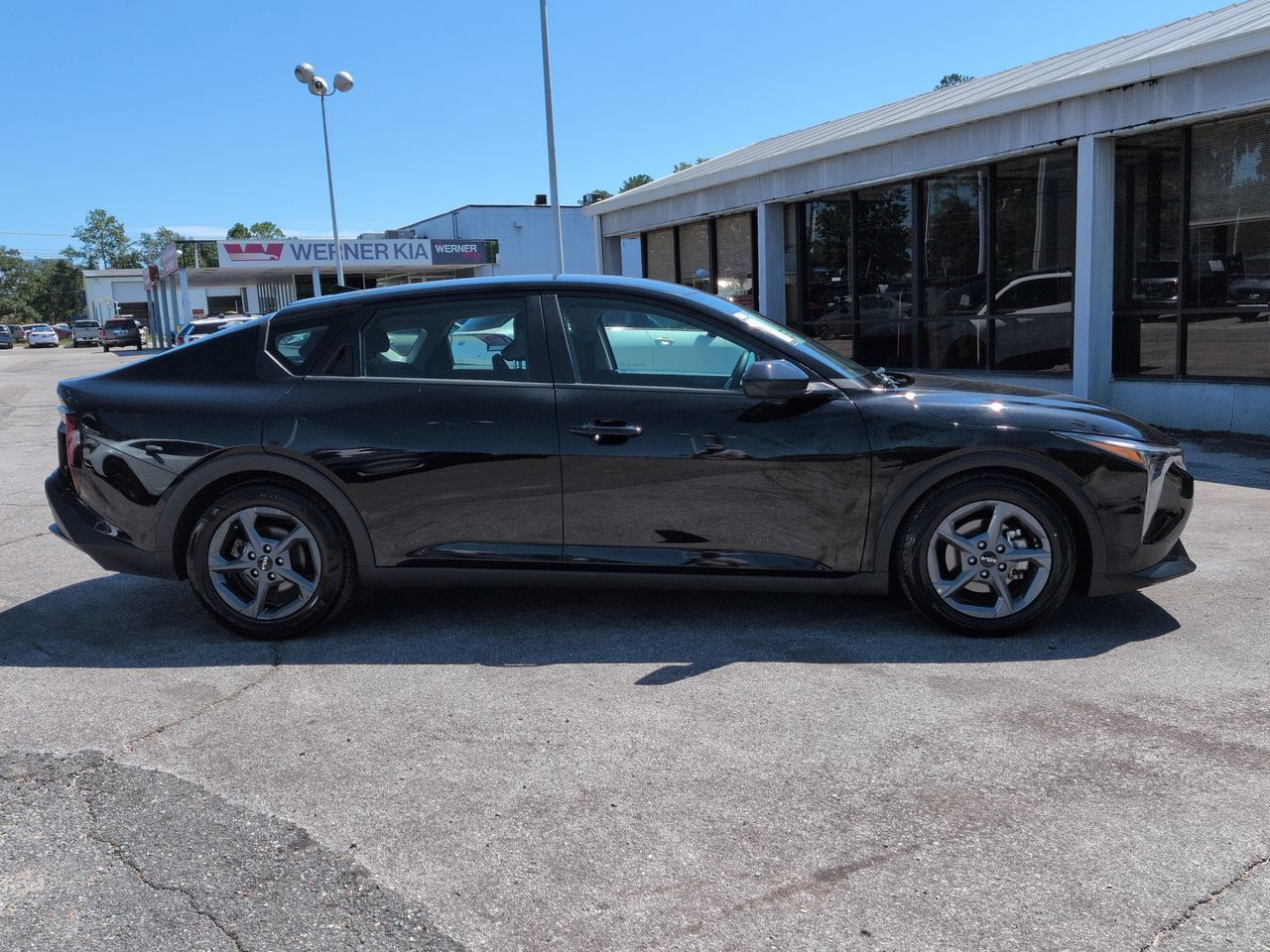Used 2025 Kia K4 FWD image 4