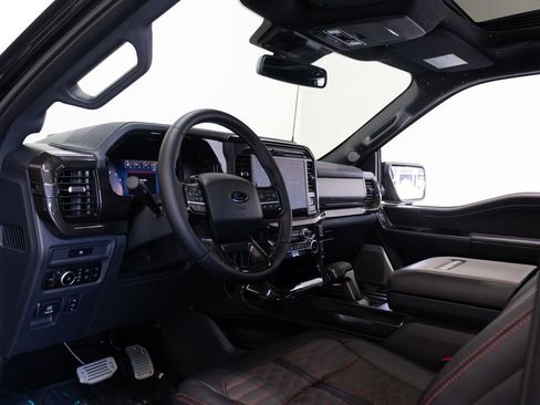 Used 2025 Ford F150 Lariat w/ Equipment Group 502A High AWD/4WD image 20